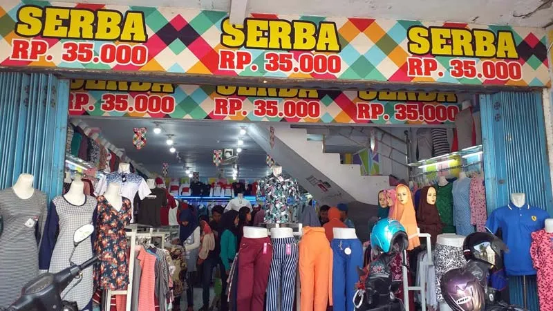 Gaya Cilacap: Koleksi Baju Murah yang Bikin Senyum